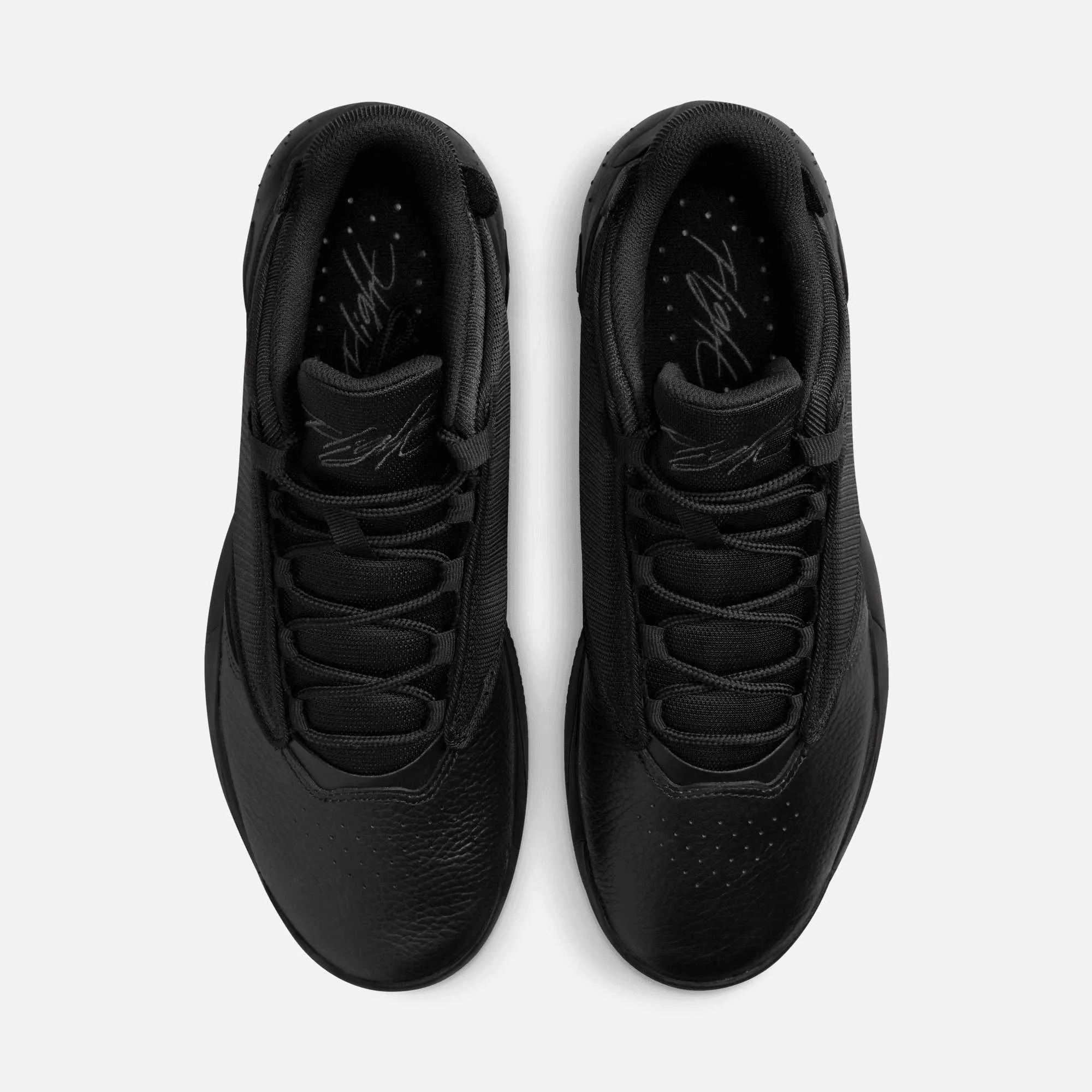 Air Jordan Max Aura 4 Black Cat