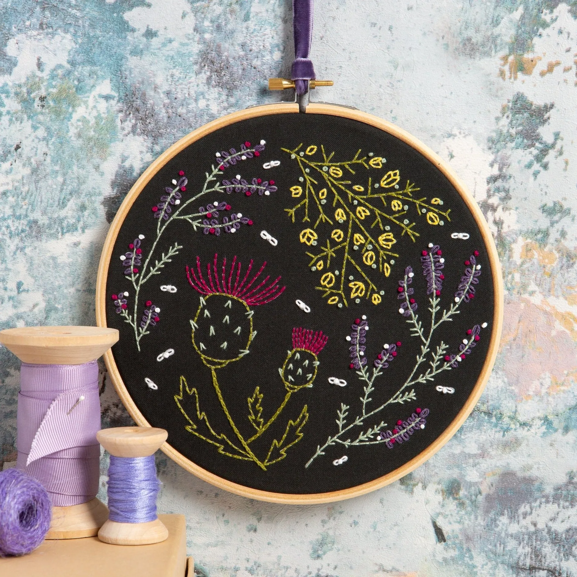 Black Highland Heathers Embroidery Kit