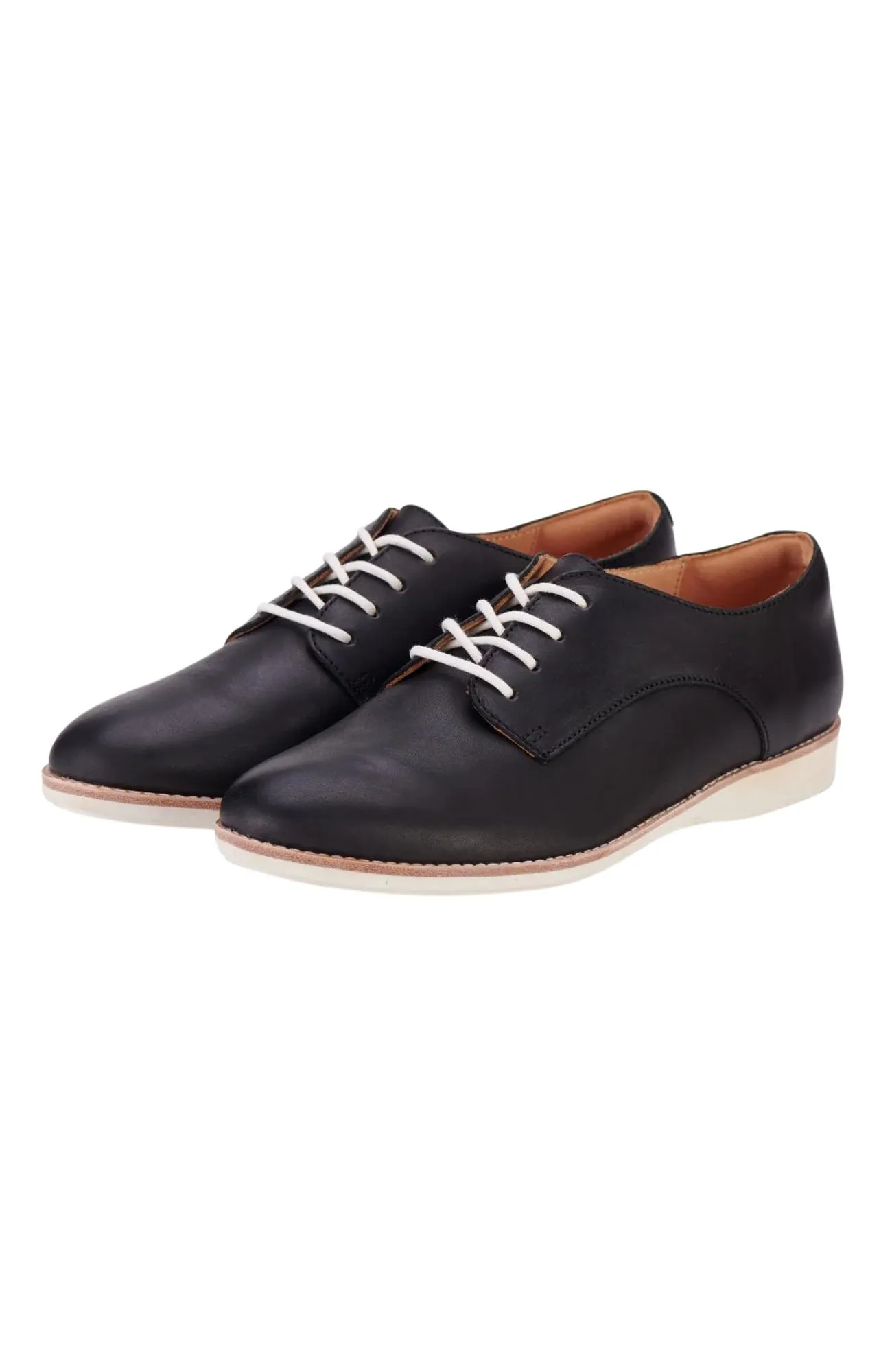 Derby Black