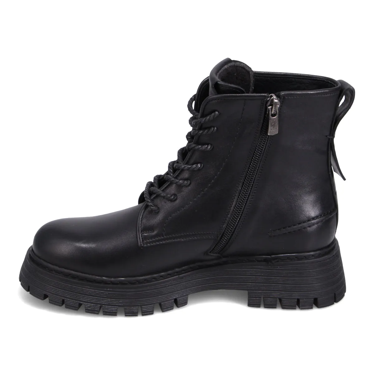 Genesis Lace-Up Boot