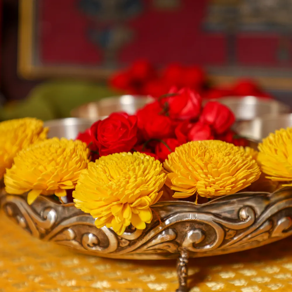 Loose Chamanthi Flowers