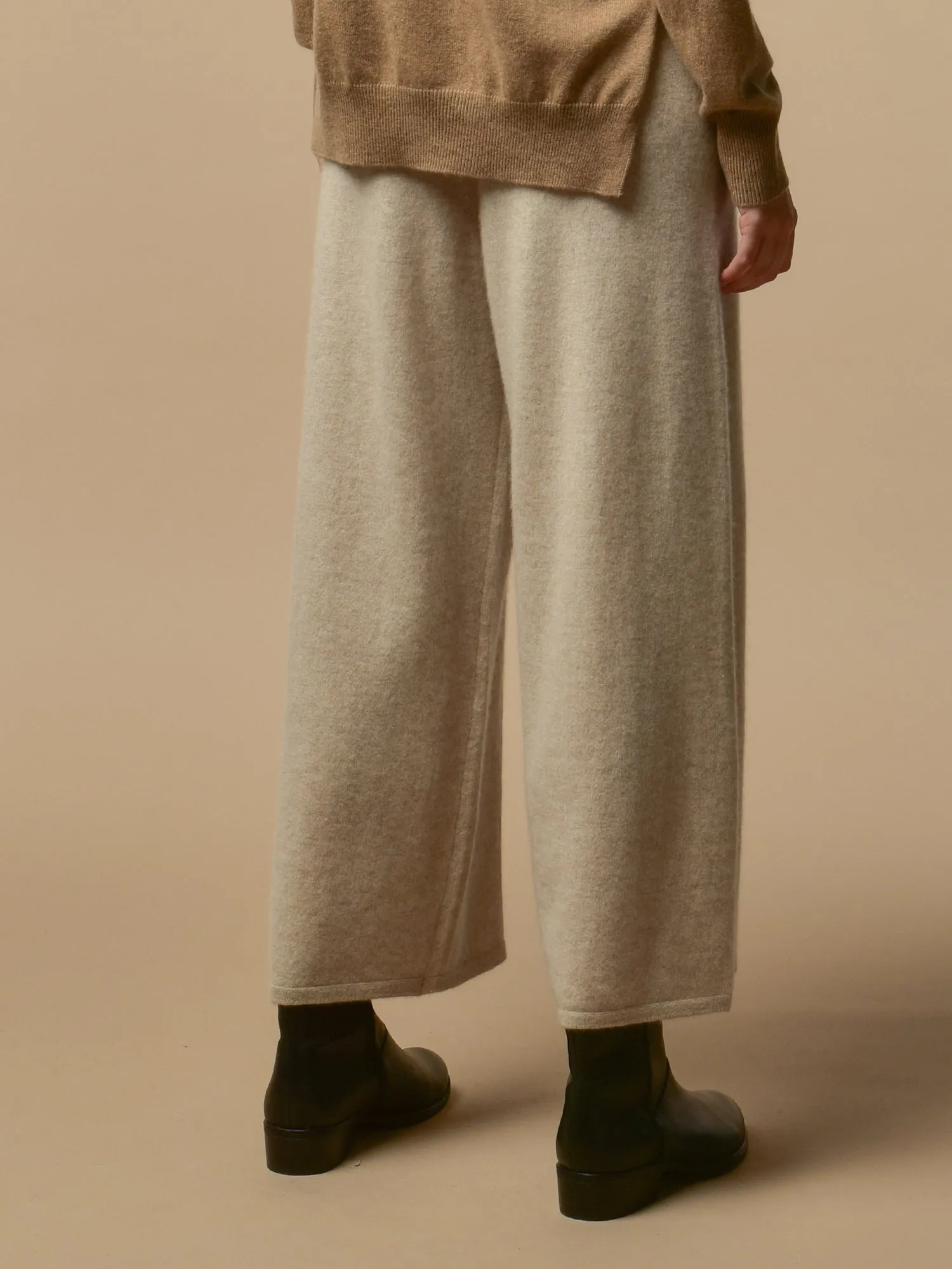 Loose Fit Pants_Oatmeal