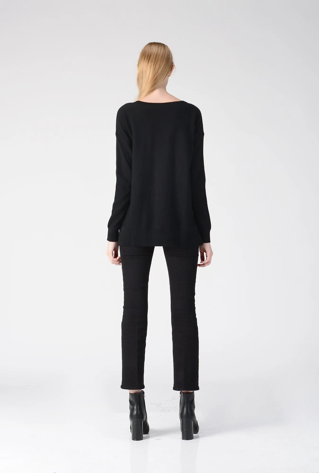 Loose Fit Sweater_Black