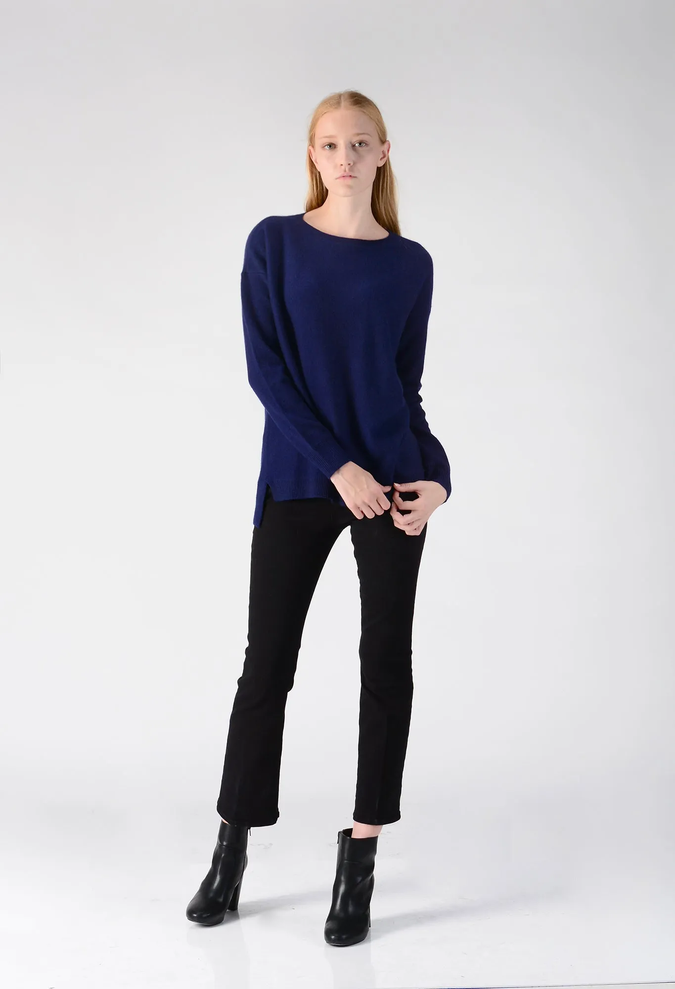 Loose Fit Sweater_Navy