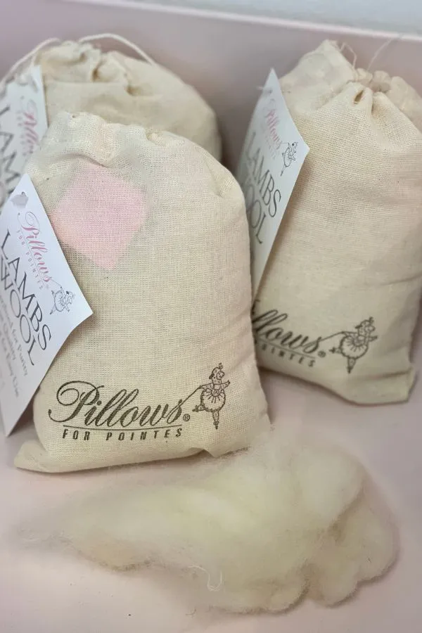 Loose Lambs Wool by Pillows for Pointes - 1 Ounce