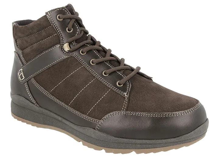 Mens Wide Fit DB Tilbrook Boots