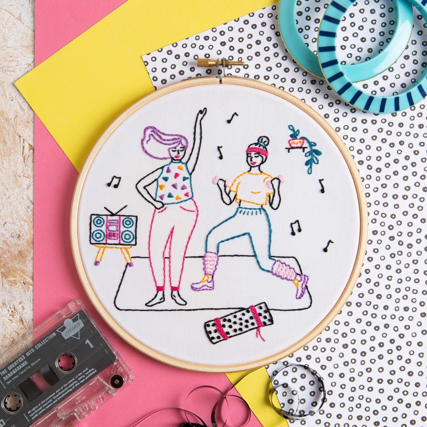 Move Embroidery Kit (Wonderful Women Collection)