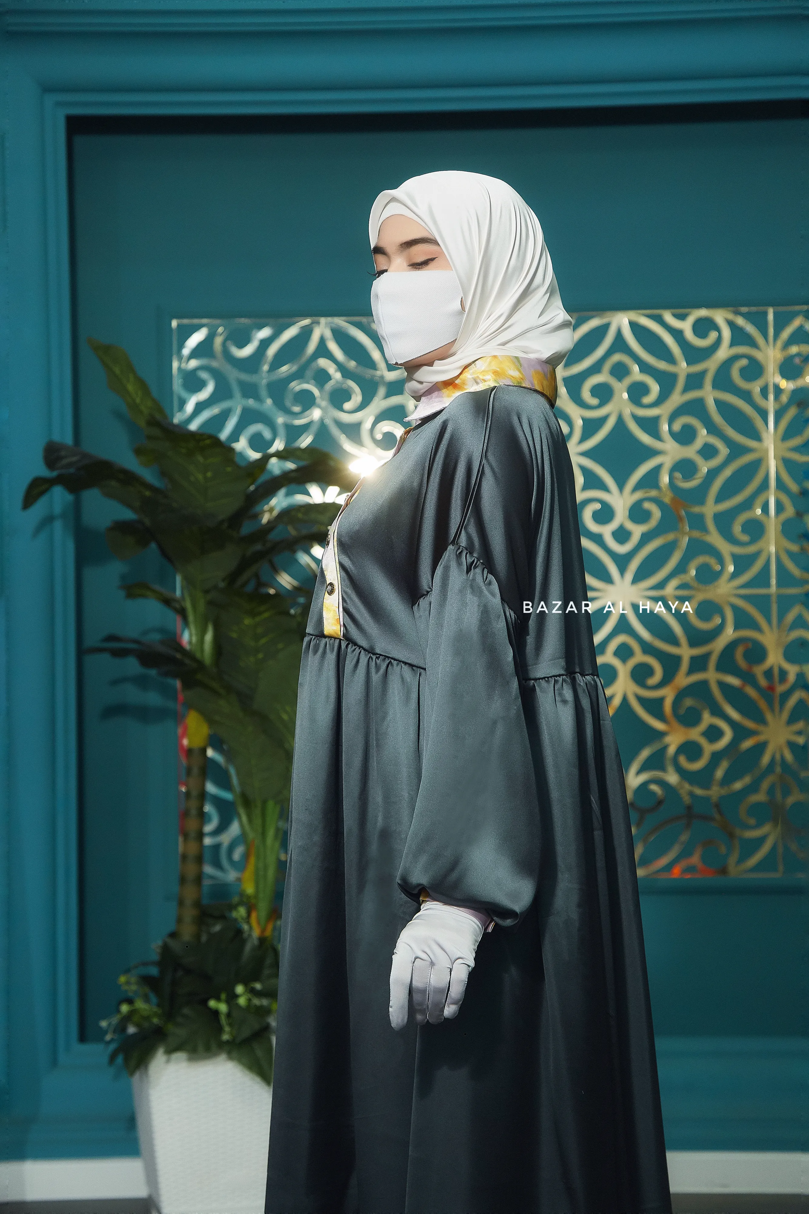 Nari Rubber Tree Loose Fit Abaya Dress With Snap Buttons - Pure Silk