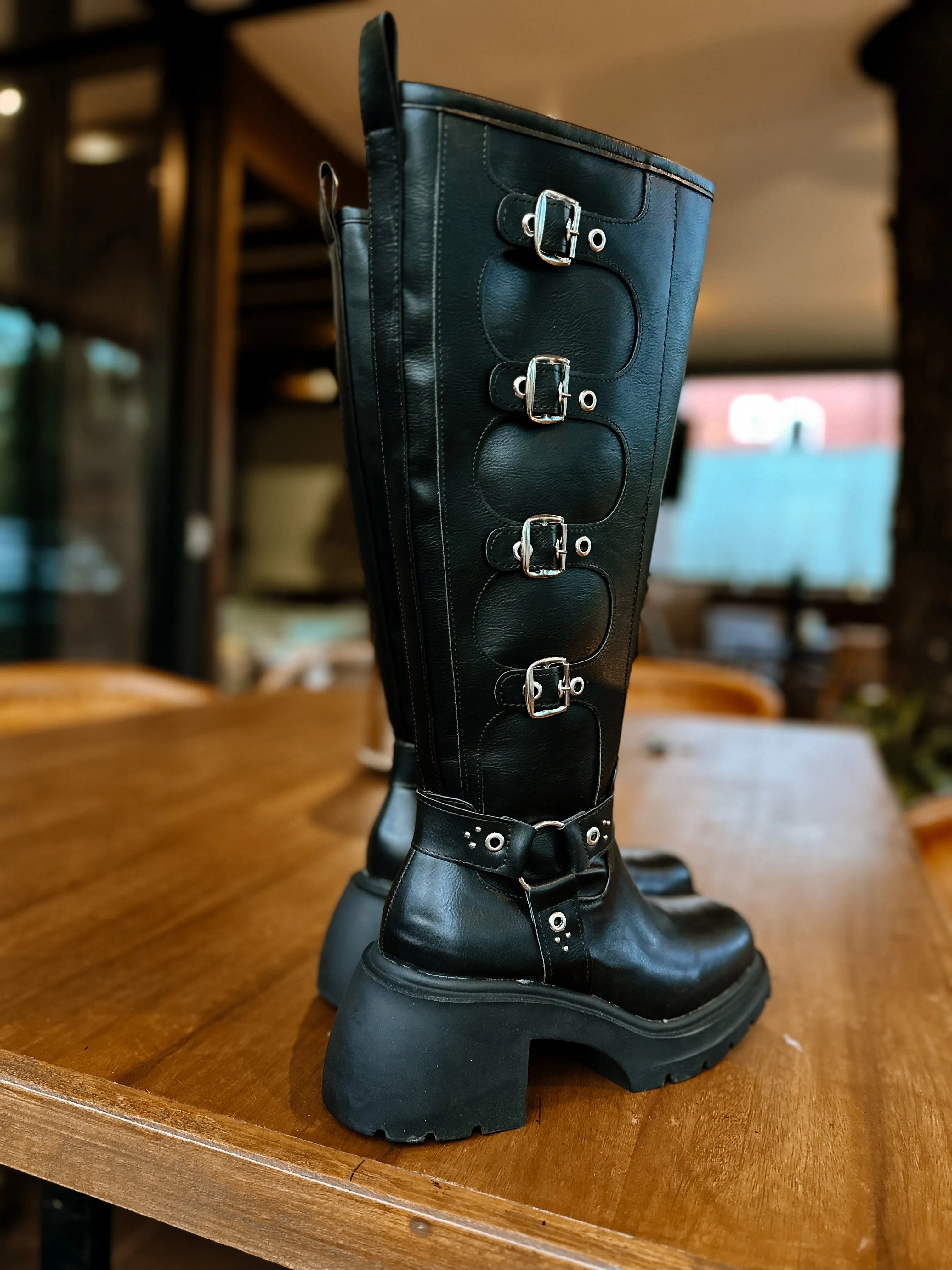 Ponta Black Boots