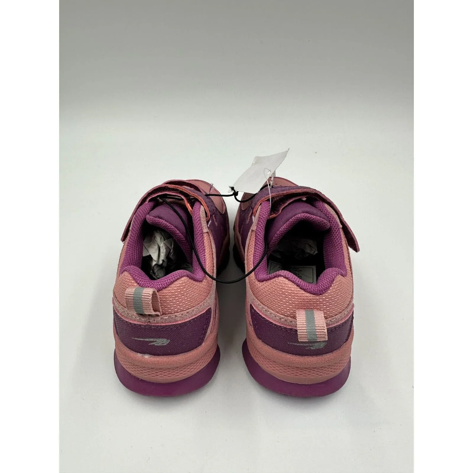 Small Kids Size 9, Pink Low Top Hikers