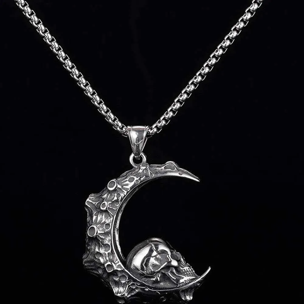 Stainless Steel Retro Vintage Moon Crescent Gothic Skull Biker Halloween Pendant Necklace