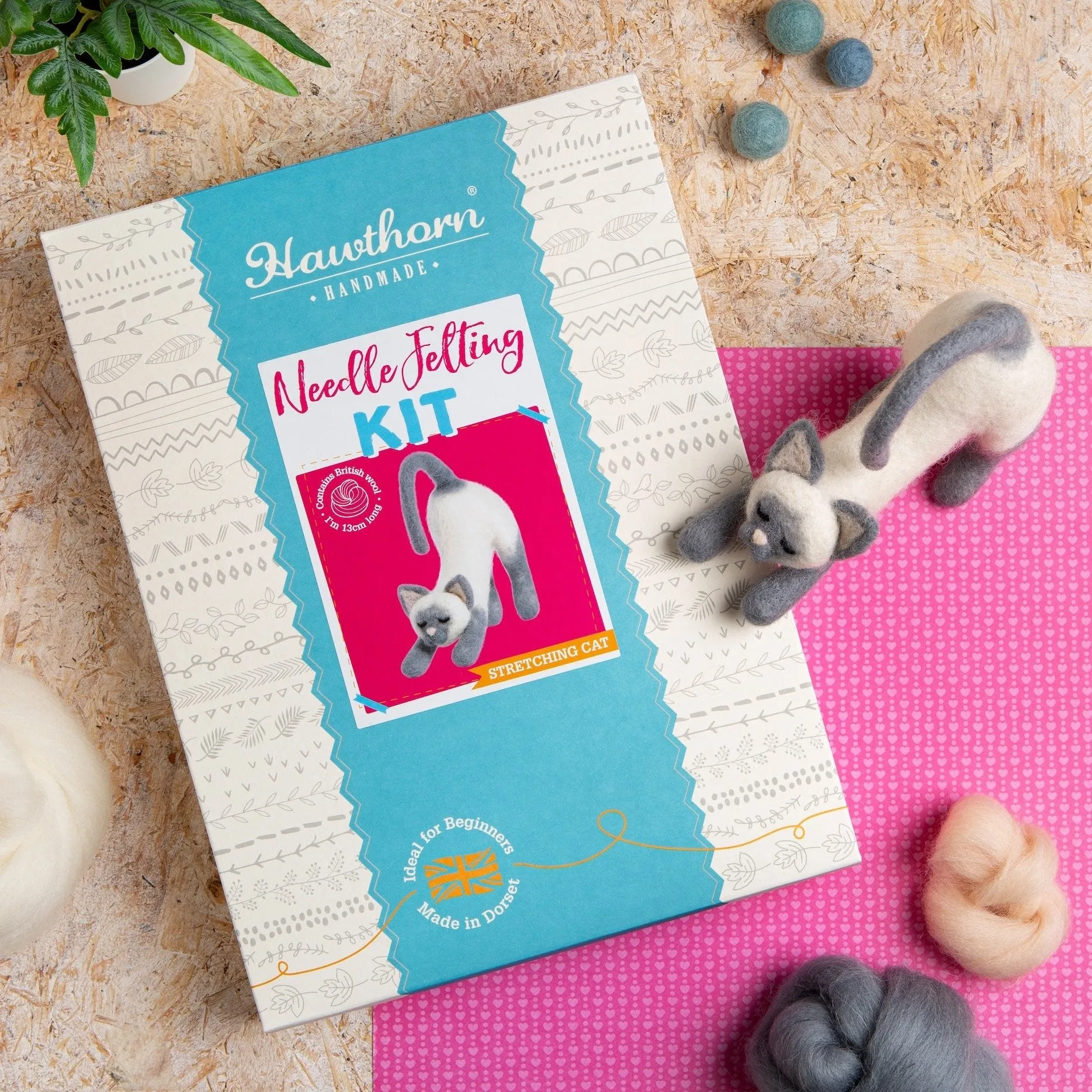 Stretching Cat Needle Felting Kit