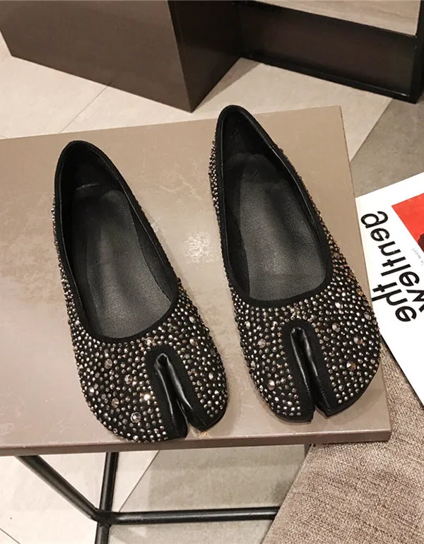 Suede Diamond Split Toe Spring Shoes