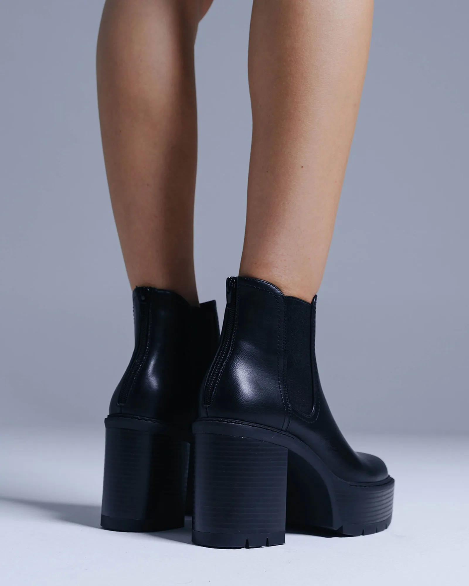 TORNADO High Block Heel Chelsea Boots