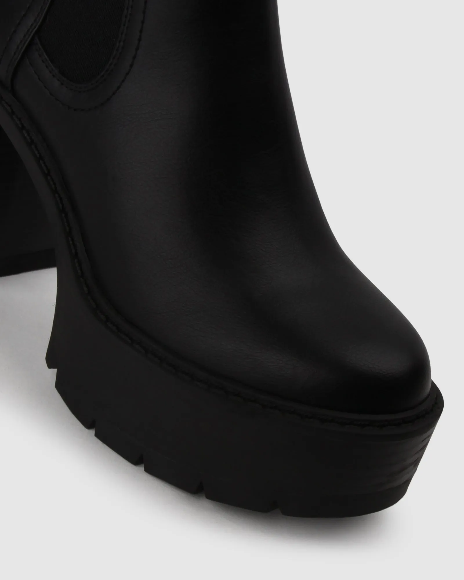 TORNADO High Block Heel Chelsea Boots