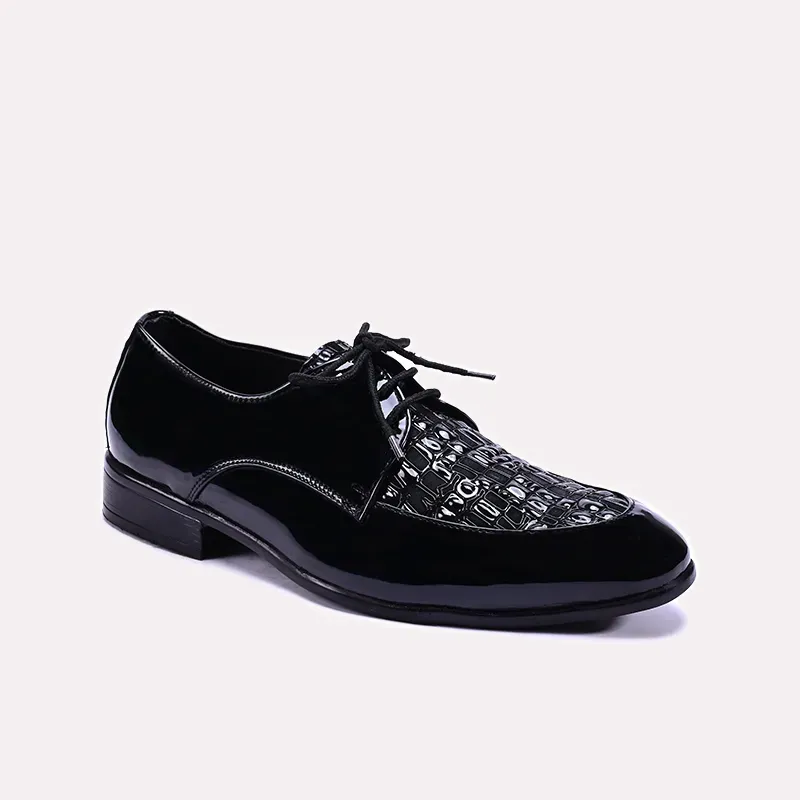 Tyndale Glossy Black Derby Shoes 0111302