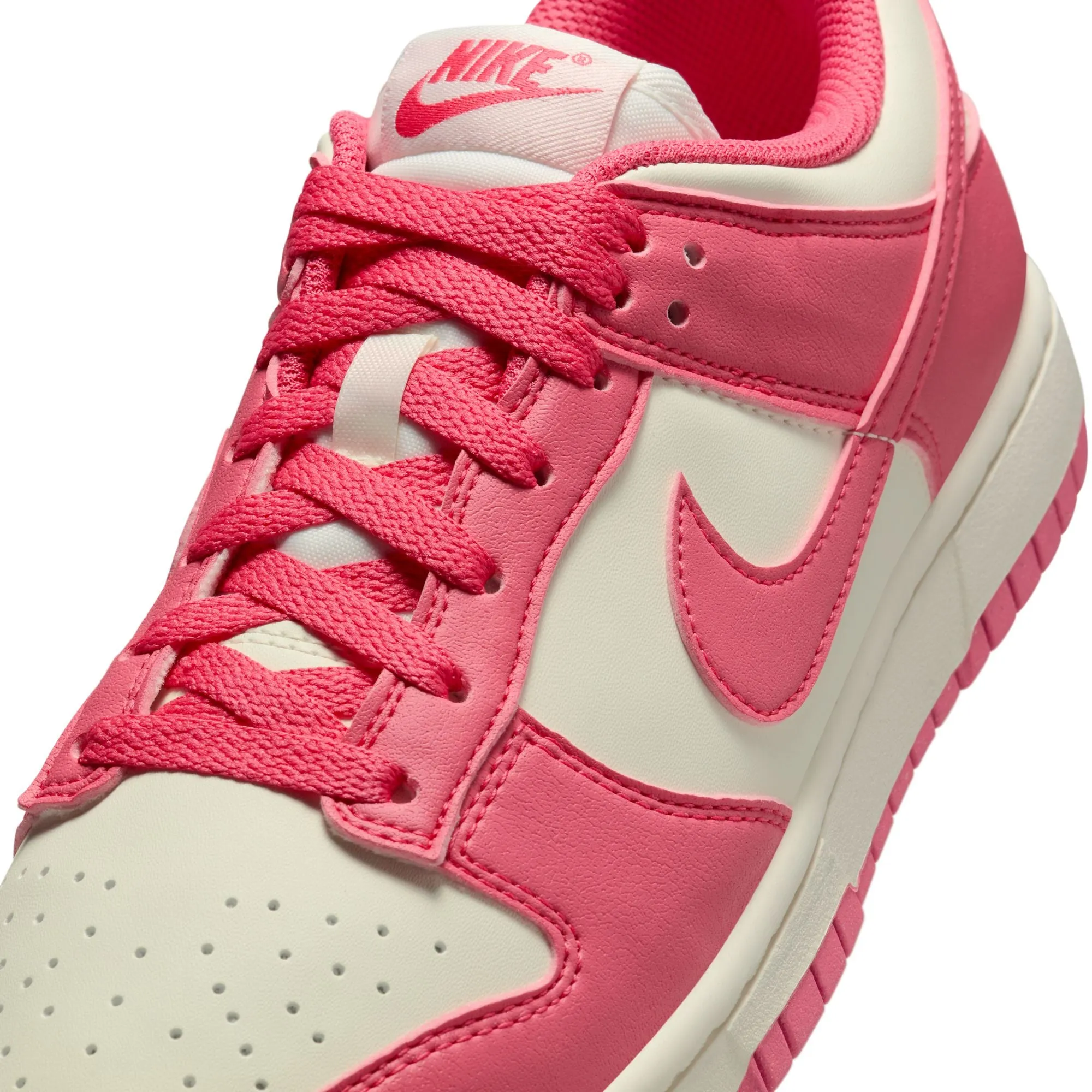 WOMEN'S NIKE DUNK LOW NEXT NATURE (ASTER PINK)